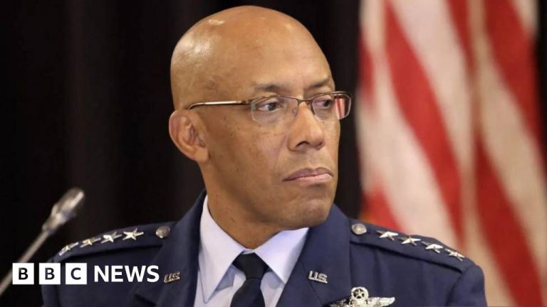 Trump fires top US general in Pentagon shake-up