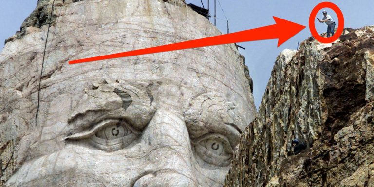 Why the World’s Largest Monument Isn’t Finished 70 Years on, in Photos