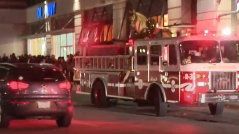 Providence Place mall evacuated during Black Friday shopping